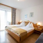 Helmuth Oberreiter Bed & Breakfast