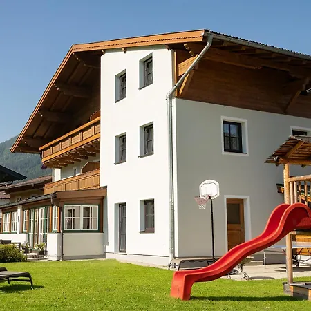 Helmuth Oberreiter Bed and Breakfast Φλαχάου