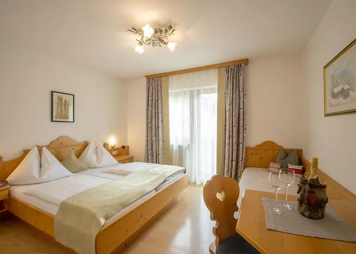 Helmuth Oberreiter Bed and Breakfast 3*